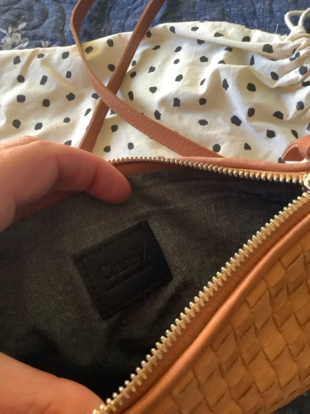 Clare V. Petit Moyen Messenger Natural Woven Tan Leather - Picture 4 of 11